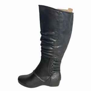 G.H. Bass Wren Tall Black Knee Boots 18" Tall